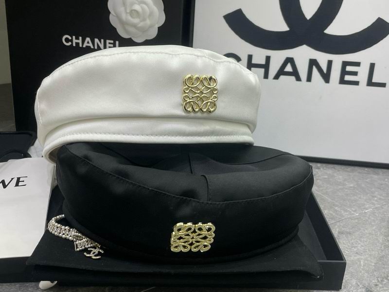 Loewe beret dx27